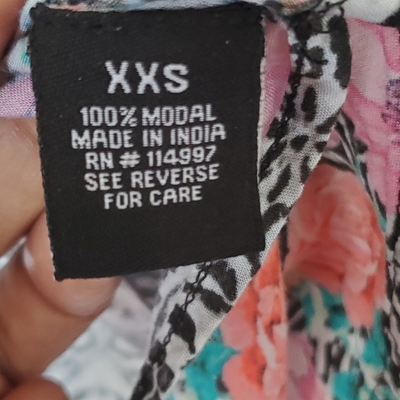 Tolani Collection Womens Boho Oversized Poncho Top 100% Modal - Picture 6 of 7